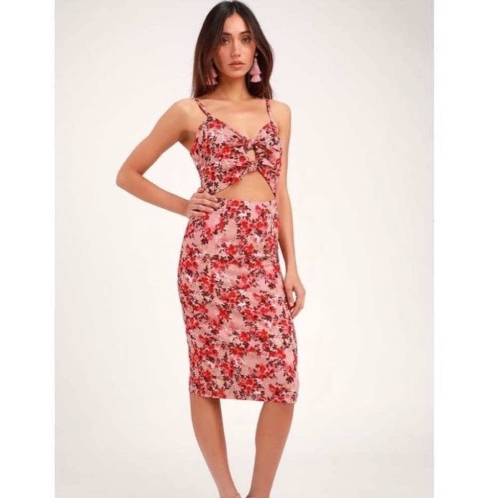 Mauve Floral Print Cut Out Dress